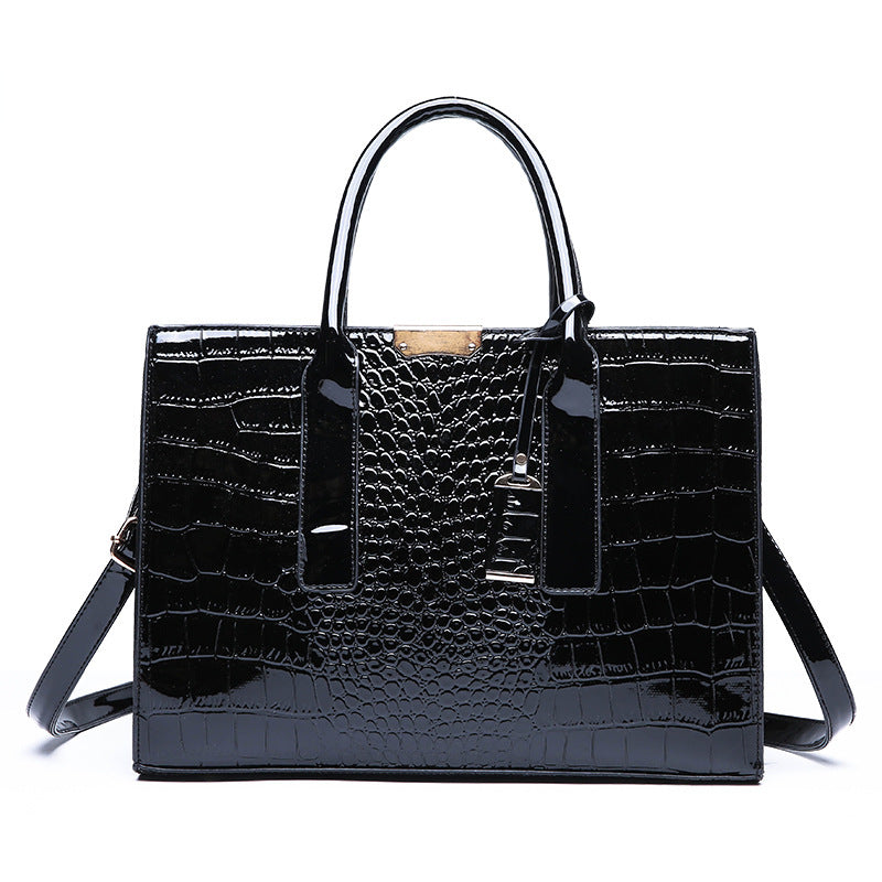 One-Shoulder Messenger Handbag in European Style
