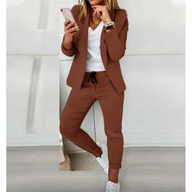 Ensemble de mode pour femmes de bureau