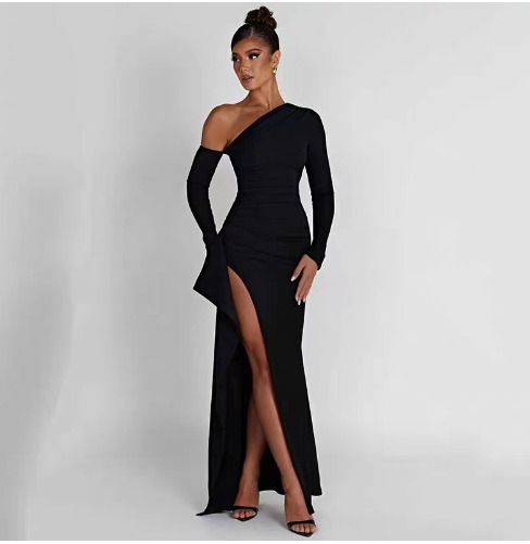 Robe longue fendue en maille à une épaule pour femme