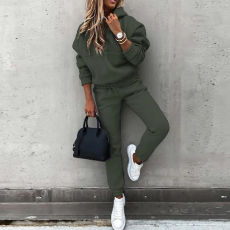Ensemble Sweat à Capuche et Jogging Femme | Tenue de Sport Élégante pour Modes de Vie Actifs